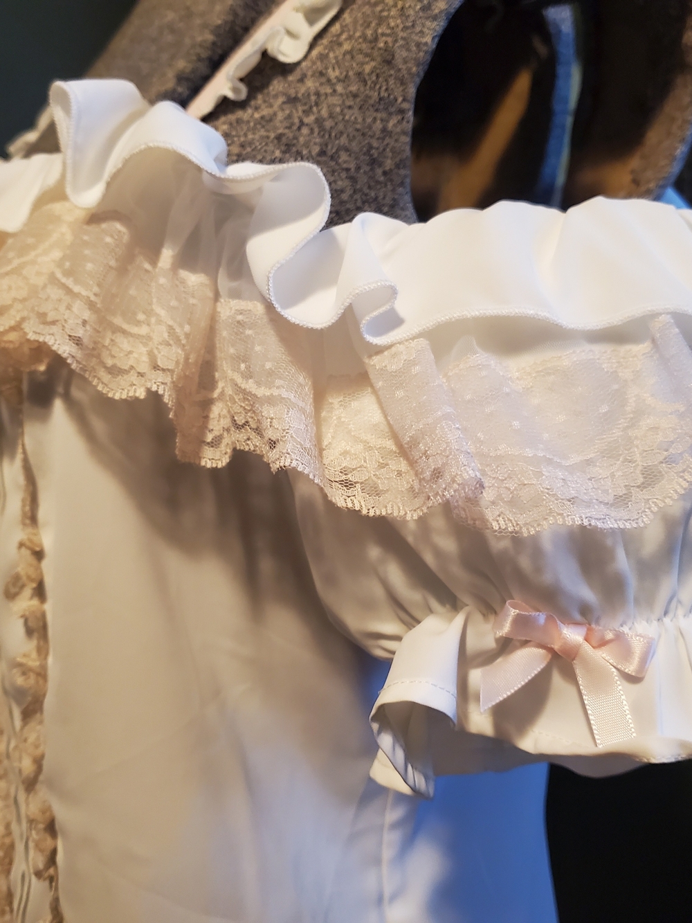 Pink and White Lace-Trim Jirai Kei Lolita set - Picture 8 of 10